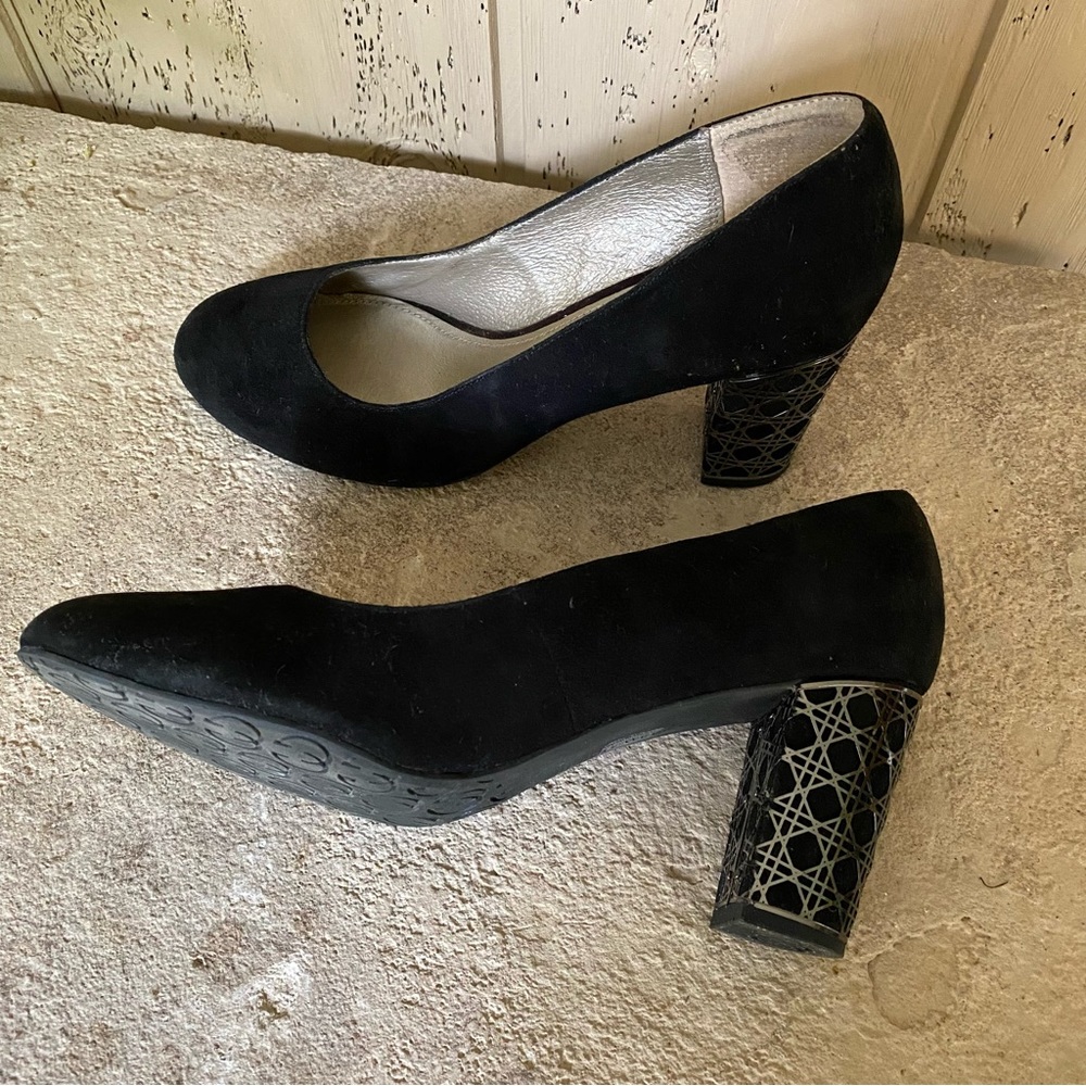 💍Gorgeous Gerry Weber metal wrapped high heel suede shoes.